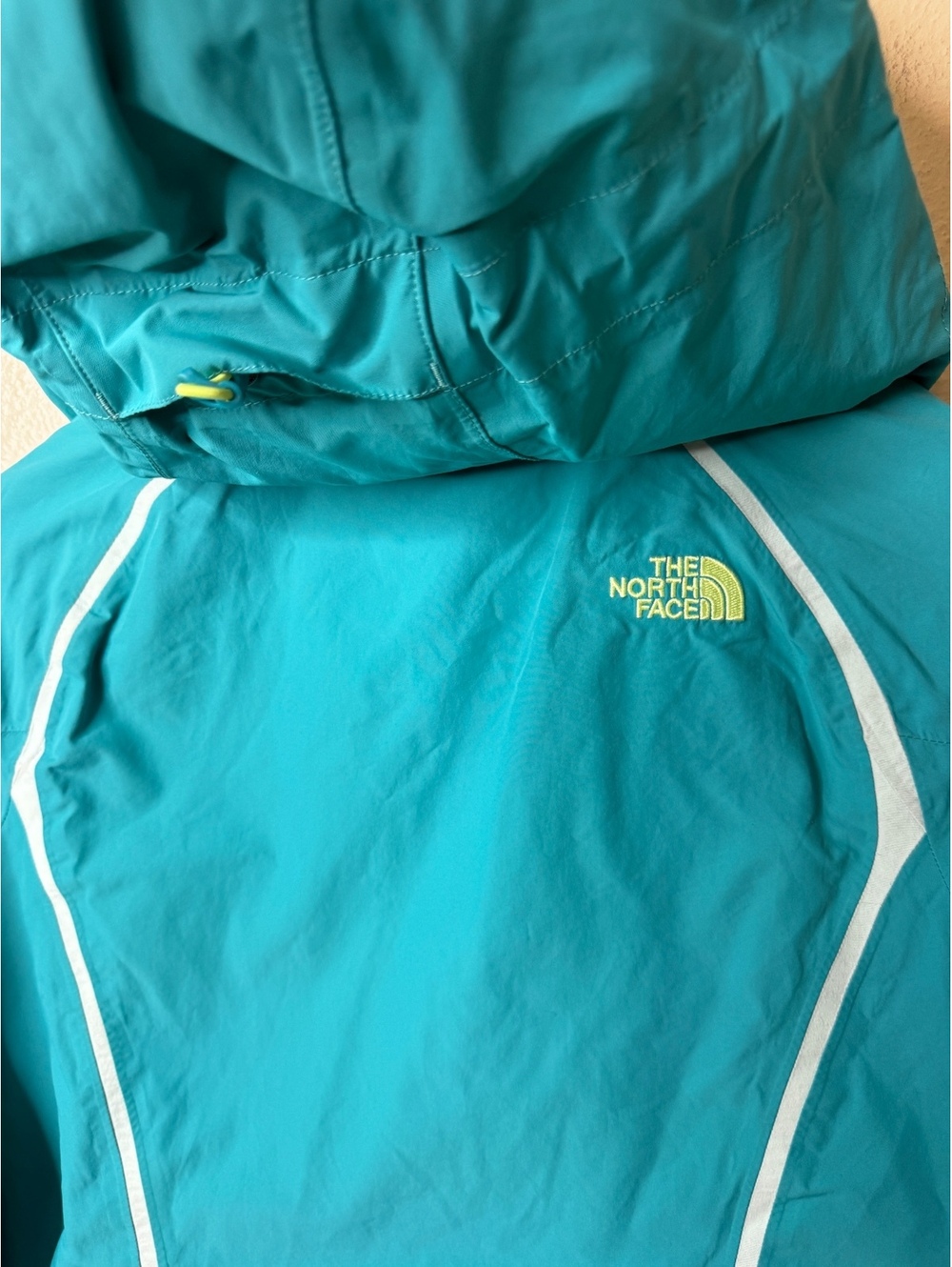 The North Face HyVent Waterproof Hooded Shell Jacket Women’s Small Blue - Picture 8 of 9